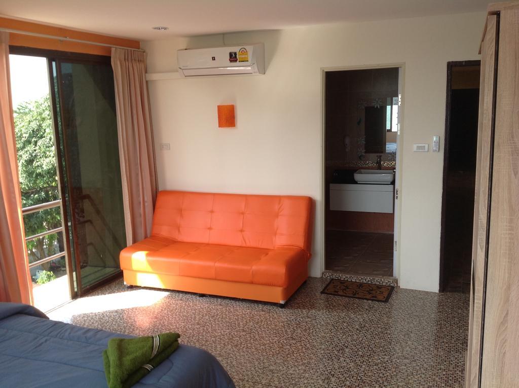 Sea Breeze Pensión Cha-Am Habitación foto