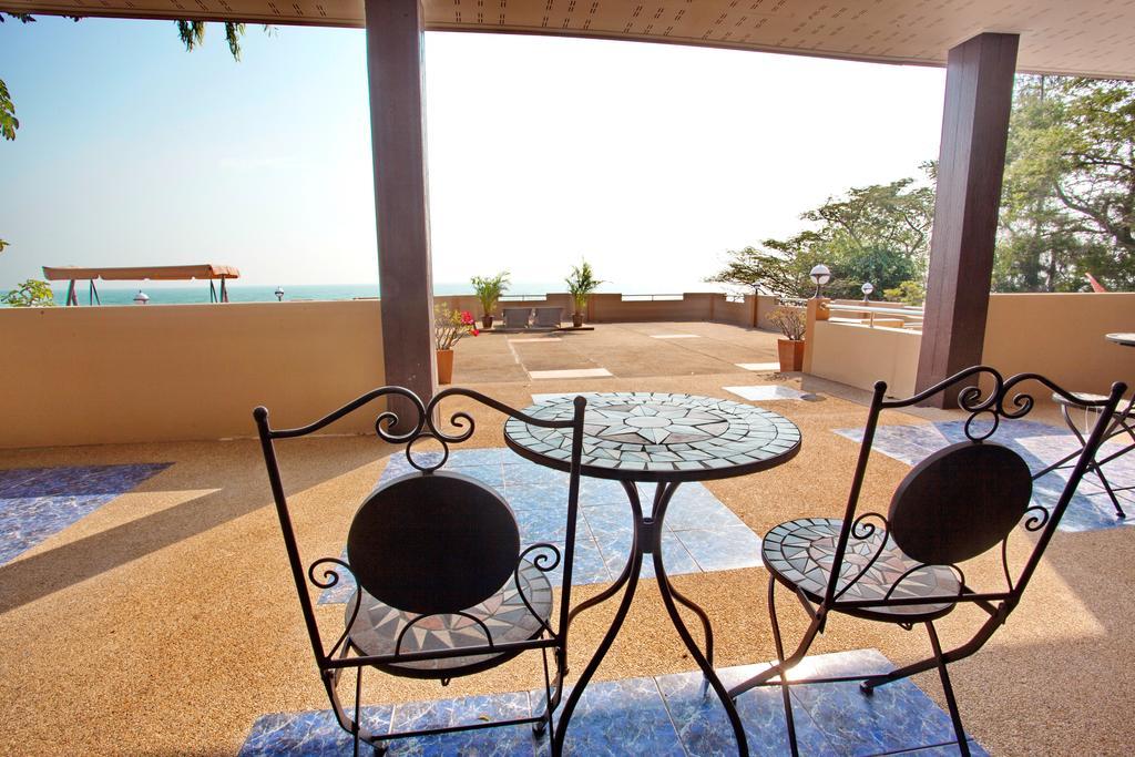 Sea Breeze Pensión Cha-Am Habitación foto