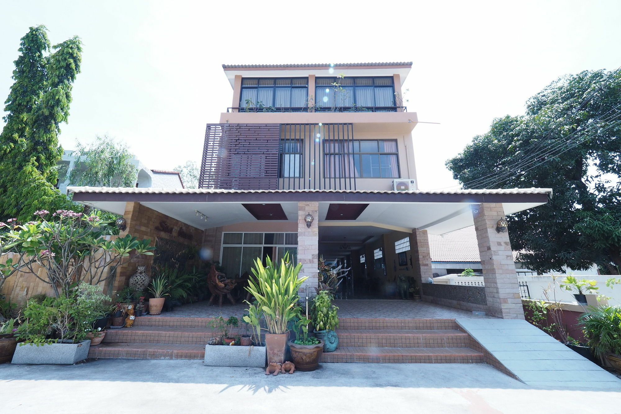 Sea Breeze Pensión Cha-Am Exterior foto